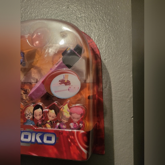 Code Lyoko: Odd with Overboard and Laser Arrows Action Figure - Picture 5 of 12